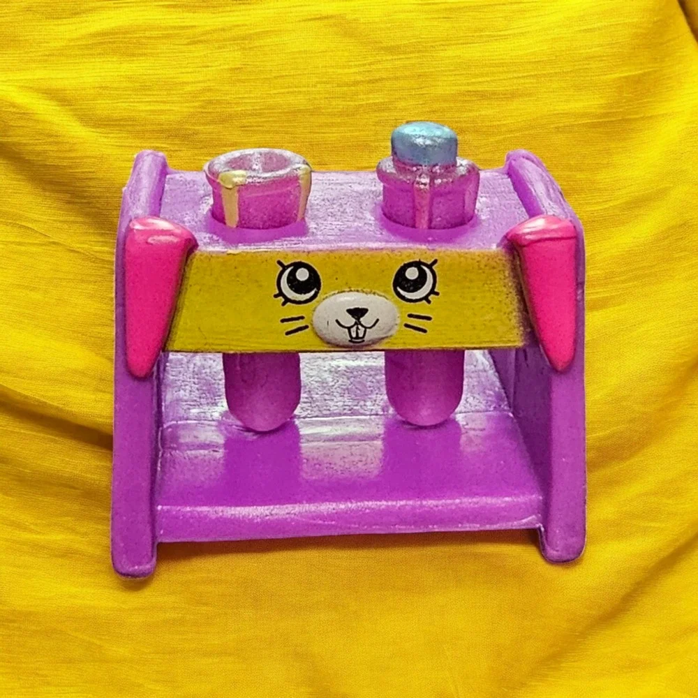 Shopkins Bright Bunny Science Lab Welcome Pack Test Tube Holder w Tubes Blind